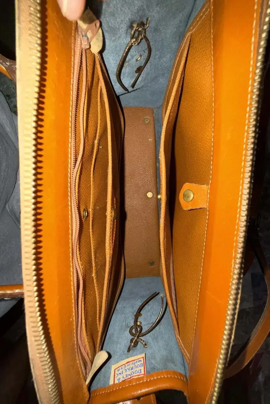 Dooney & Bourke Rare Vintage AWL Leather Shoulder Satchel B721 Navy British Tan